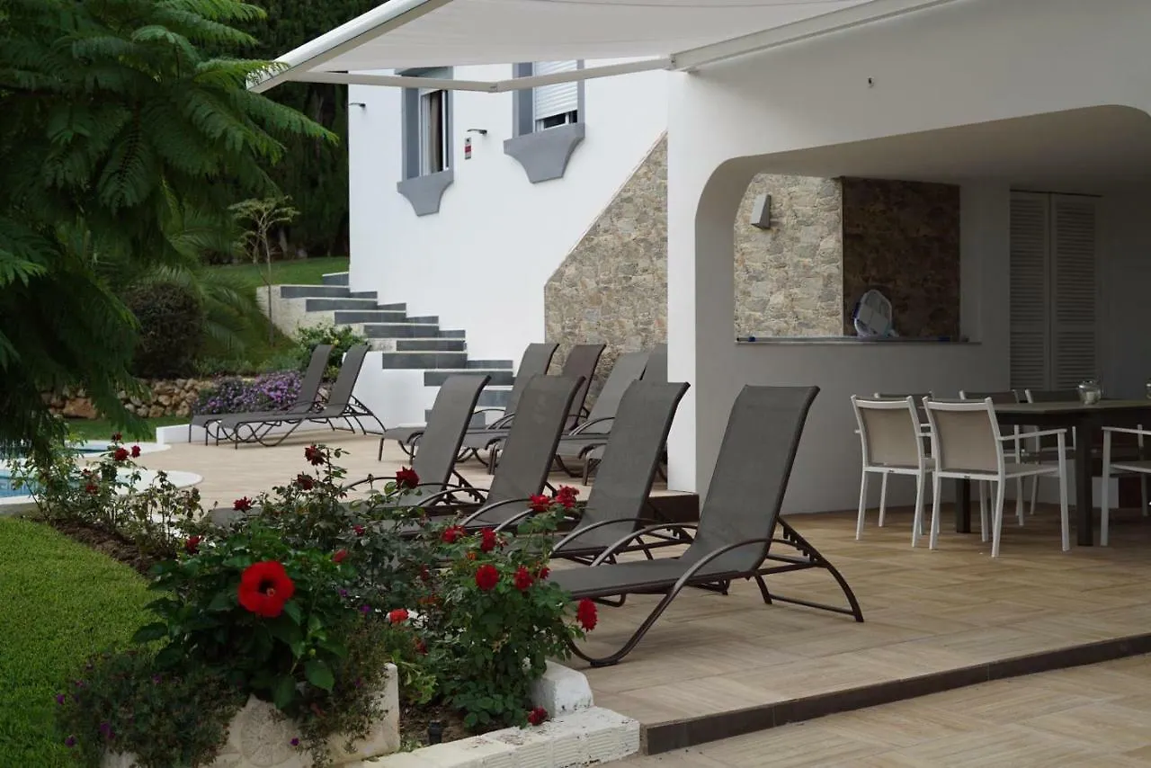 Luxury Villa Marbella With Nice Garden, Pool And Jacuzzi By Varenso Holidays
